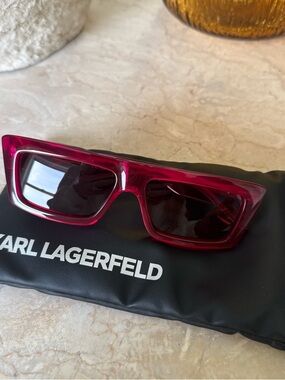 Karl Lagerfeld Rectangular Sunglasses in Fuchsia and Black
